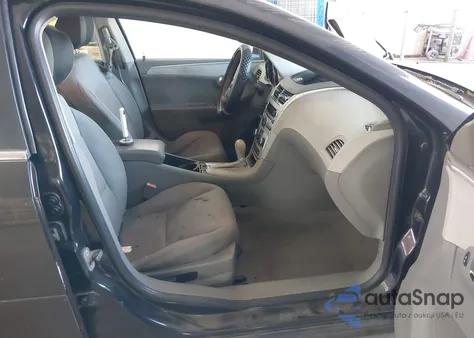 2010 Chevrolet Malibu Ls из США, поврежденный, VIN 1G1ZB5EB0AF197039